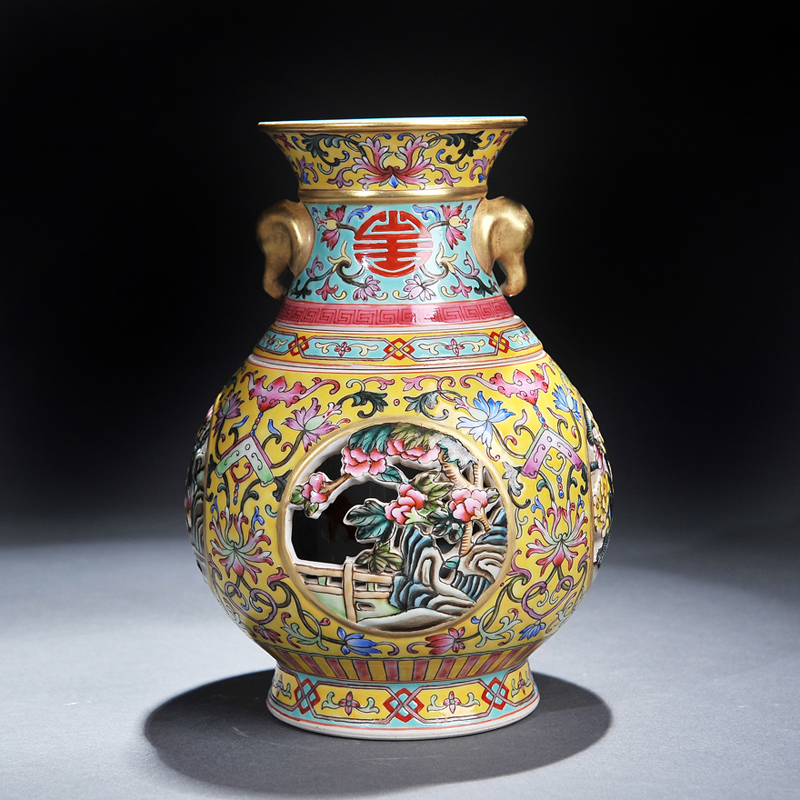 Jingdezhen antique ceramic ware, enamel, openwork, gold tracing, heart turning vase technology collection furniture, living room ornaments