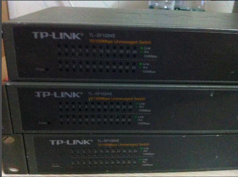 TP-LINK Switch TL-SF1024S 24-port 100-megabit switch