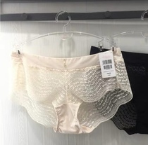 Lanzulli 300630135 Low waist flat corner briefs Lace Sexy no-dent breathable comfort can be matched 300810141