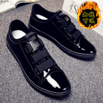 Hong Kong Tide brand patent leather bright board shoes 2021 autumn and winter new mens shoes plus velvet leisure youth Joker mirror leather shoes