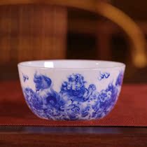 Yu Yin Kiln Yu Guowang made blue and white nine lions lying in the foot cylinder cup single Cup (Hua Yixuan)