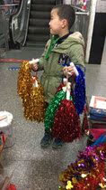 Shanghai City God Temple cheerleading team hand flower cheerleading flower ball Lala flower ball ball ball