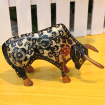 Pakistan Arthur handicrafts direct selling copper carving bulls to bullfighting home office ornaments gifts