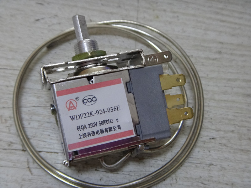 Refrigerator WDF22K-924-036E thermostat installed in the middle of the three-pin freezer temperature control 40cm-1.5 m