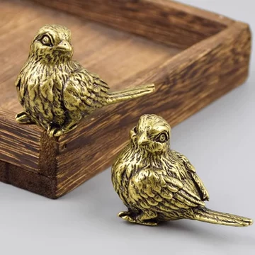 銅器 小雀 カササギ 小鳥 茶台 茶寵 装飾品 工芸品 置物 銅器 小雀