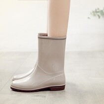 Japanese rain shoes womens middle tube rain boots fashion water boots summer waterproof new rubber shoes adult non-slip water shoes