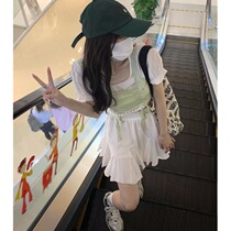 YUMM Hanfeng chic pure want to color fruit green style wild wild Breb sleeve top skirt set