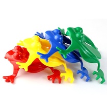 Classic early childhood jumping frog plastic non-toxic and odorless environmentally friendly finger press bouncing frog childrens educational toy
