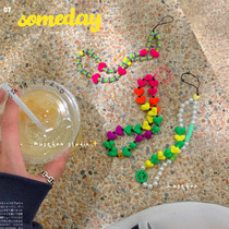 Creative chain ins Wind handmade beaded love mobile phone chain mobile phone rope digital lanyard personality key pendant chain