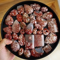 Hualing country cherry blossom agate live special shot old cow blood red popcorn pendant carved water drop square decoration