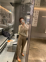 ** Korea kissradio custom version trendy large pinch pleated radish wide leg high waist west pants pants two colors
