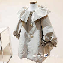 High-end Korean childrens clothing Girls windbreaker jacket 2021 spring and Autumn Western style loose ruffle collar medium long fashionable top