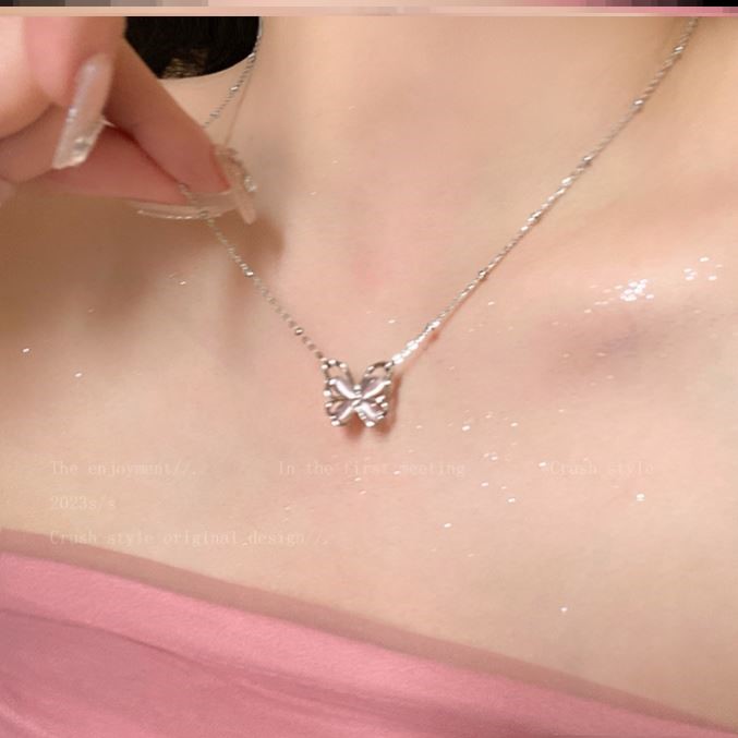 Strawberry Crystal Butterfly Necklace for Women in Summer with a High Sense and Small Crowd Design Clavicle Chain INS New Trendy Style Accessories