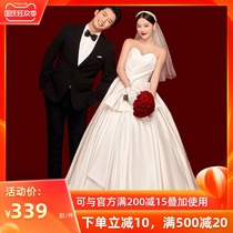 Pregnant women belly wedding dress bride wedding ceremony gauze French simple photo studio clothing location photo chest out of the door yarn