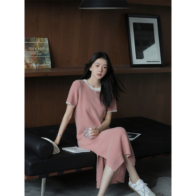 taobao agent Knitted black dress, round collar, with short sleeve