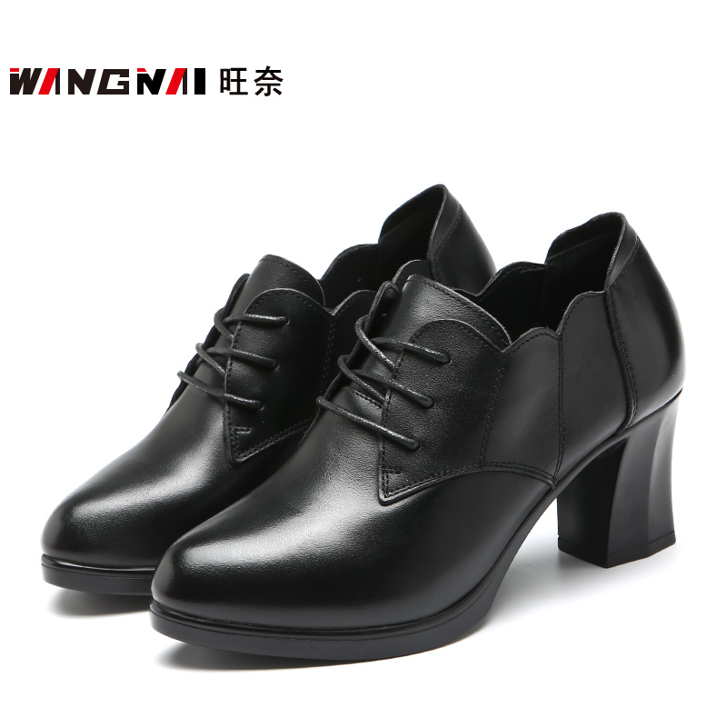2018 autumn new middle-aged women's shoes fashion high-heeled mother shoes leather comfortable single shoes soft bottom middle-aged shoes