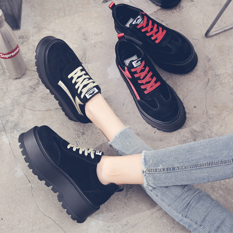 Muffin shoes, thick sole, spring and autumn new fashion Korean version of Baitao Zenggao 2019 spring black casual women's shoes, single shoes