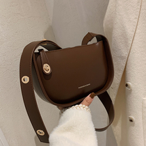 French niche design bag womens bag advanced sense 2021 new autumn and winter texture shoulder broadband crossbody saddle bag