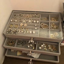 Jewelry storage box girl Jewelry earrings earring stud necklace display finishing simple earrings watch Storage Rack