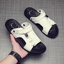Summer Tennis Red Sandals Men 2022 New Ins trendy outwear Anti-slip deodorant slippers Dual-purpose driving cool tug
