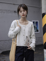 Early spring slim knit cardiovert woman wearing 2022 new short square collar blouses Lazy Little Fragrant sweater jacket