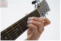 Guitarist finger protection case Childrens thickened nails Strings Middle finger set Fingertips Popular musical instrument finger protection finger