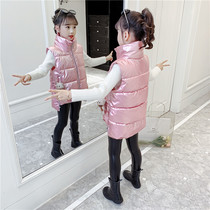  Girls vest jacket autumn and winter 2021 new middle and large childrens little girl winter waistcoat Western style thickened vest clip
