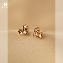 Flower love earrings female temperament goddess fan summer New Tide Simple small and versatile heart earrings