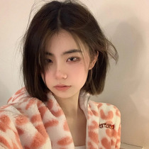 Wig Womens short hair Medium points without bangs bobo head temperament face repair short straight hair age reduction natural short hair full head cover style