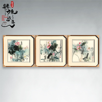 Su embroidery embroidery Lotus triptych Living room study Tea room hanging painting Chinese style characteristic embroidery gifts abroad gifts
