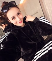 Plus velvet suit womens 2021 new autumn and winter golden velvet womens casual fashion hooded sports two-piece female
