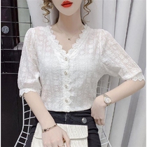 Summer cotton white blouse Lace embroidery openwork wild temperament V-neck short-sleeved design sense niche shirt women