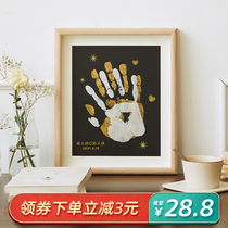 Couple handprint photo frame diy commemorative color graffiti hanging painting Chinese Valentines Day Valentines Day to send male and female friends birthday gifts