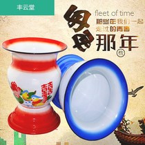 Spittoon dowry marriage pregnant woman sitting high foot iron enamel ceramic old room thick bedroom urine bucket home old fashioned