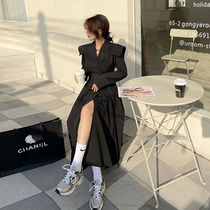 Retro temperament windbreaker womens long style 2021 autumn Korean version of small man English Eng style fashion jacket