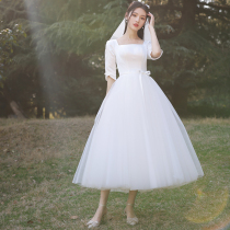 Small light wedding dress 2021 new bride French minimalist skirt Hepburn wind go out gauze Super fairy temperament dress