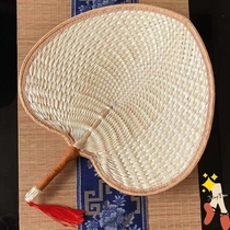 Summer cool supplies Ancient style small grass woven pu fan Old-fashioned big sunflower fan plantain brown leaf barbecue portable mosquito repellent for the elderly