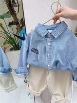 Small and medium-sized childrens western-style tops tide 2021 autumn new boys denim shirts Korean boys all-match long-sleeved shirts