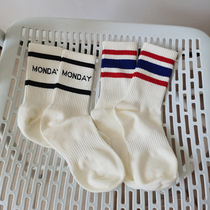 (2 pairs)middle tube white stripe letter sports tide socks couple cotton socks men and women