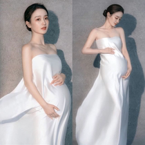 New fashion pregnant woman photo photo costume skirt photo studio photo shake sound fried street White pregnant mother photography dress