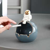Astronaut Light Extravagant Creative Minima Modern Personality Trend Online Red Astronaut Nordic Style Fly Ash Ashtrays