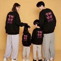 Early autumn parent-child outfit a family of three four autumn mother and child Women spring and autumn round neck sweater 2021 New Tide