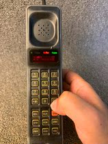 He store Motorola 8500X Big Bad Wolf big brother modified card card classic Big Brother Big Brick mobile phone nostalgia