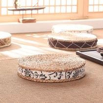 The group of Pu cushion the futon the light luxury carpet the artifact the Buddha the grass the mat the round Board the ground the ground.
