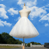The skirt supports Lolita violent four - layer veil of nonboneless support ultra - awn half - body liner Lolita medium - long 50CM
