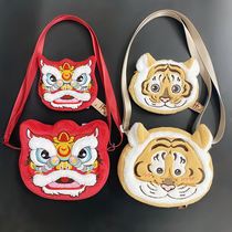 Chinese style lion tiger new year red envelope bag Chinese clothing boys and girls children messenger bag coin purse small bag