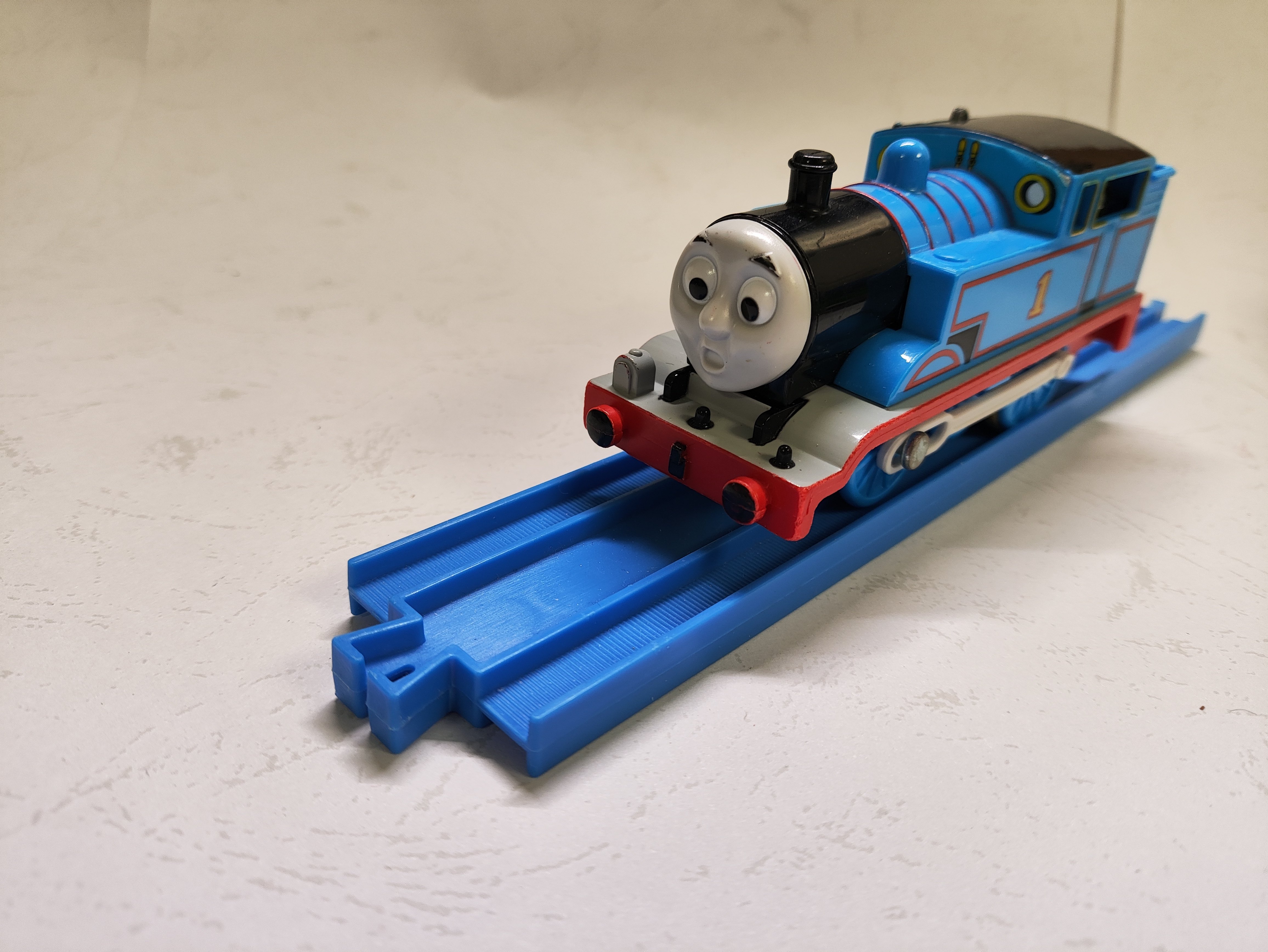 托马斯和朋友电动小火车轨道大师系列培西缓急车布鲁诺适合5岁的官方标配电动火车, image size:4624x3472