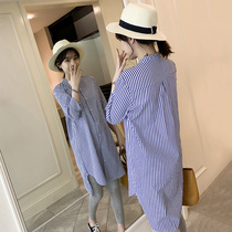Maternity fashion suit early spring 2021 new striped shirt dress medium-length clothes worn by pregnant mothers
