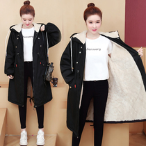 Pregnant women winter clothing Korean version of loose thick lamb cashmere warm cotton-padded size 200 Jin pregnancy windbreaker