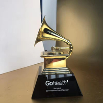  Shenzhen manufacturers spot metal Grammy speaker trophy custom music trophy gramophone decoration gift